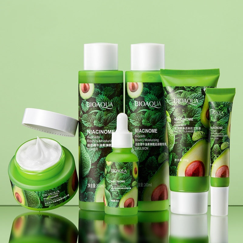 Avocado Elastizitäts-Feuchtigkeitspflegeset