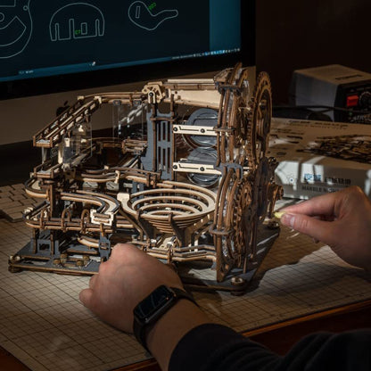 Robotime ROKR Murmel Nachtstadt 3D Holzpuzzle